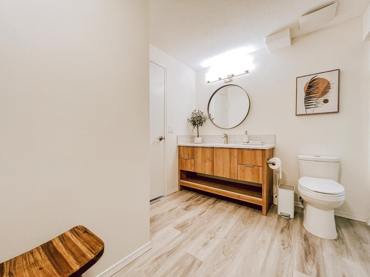 Olive Tree Guest * Calgary